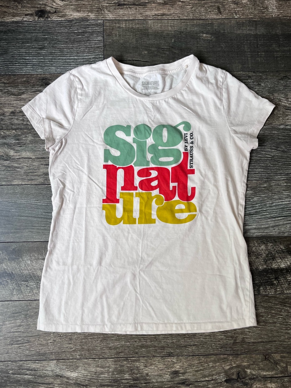 Signature Levi White Graphic Tee with Multicolor Retro Print
